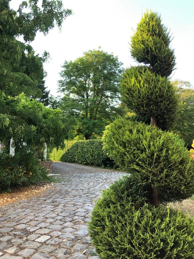 Le Jardin De Fresnes Panzió Kültér fotó