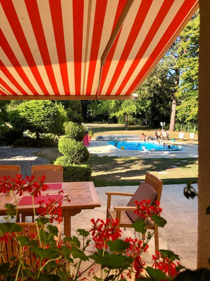Le Jardin De Fresnes Panzió Kültér fotó